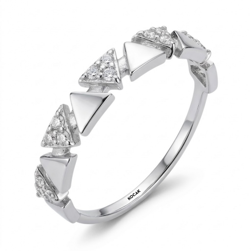 0,13 Karat Pırlanta Geometrik Üçgen Tasarım Yüzük