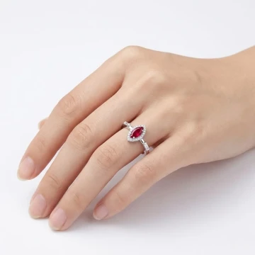 0,40 Karat Pırlanta Yakut Taşlı Yüzük