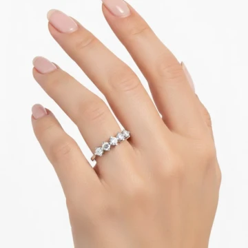 0,69 Karat Pırlanta Beştaş Yüzük